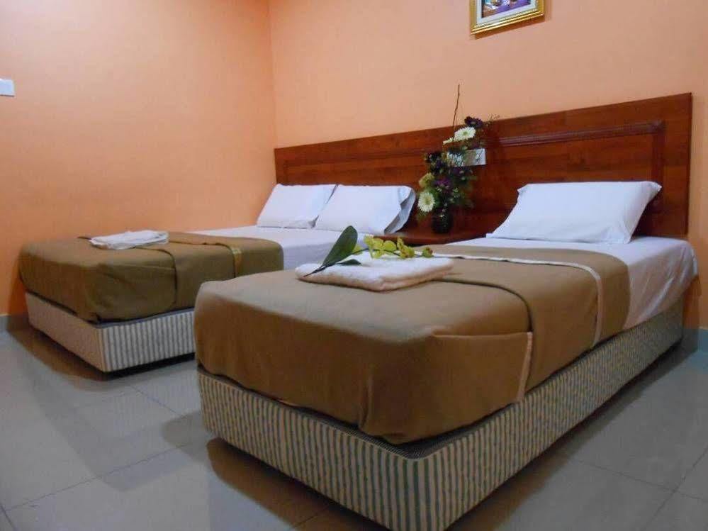 My Town Hotel Ίπο Εξωτερικό φωτογραφία