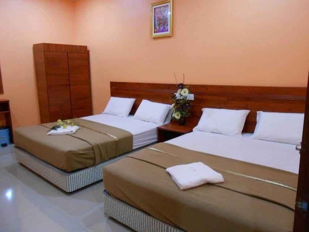 My Town Hotel Ίπο Εξωτερικό φωτογραφία